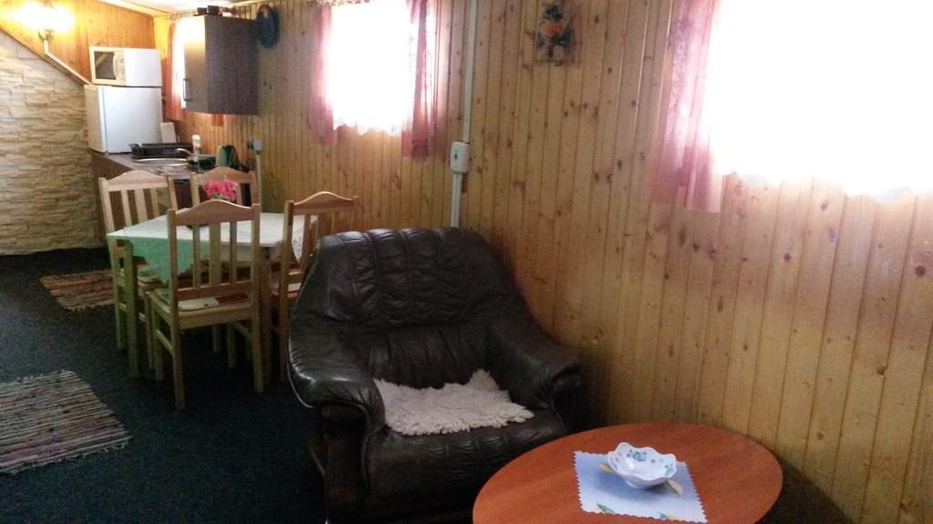 Drevenica Talia Apartment Liptovsky Mikulas Phòng bức ảnh